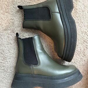 GANNI Olive Green Creepers Mid Chelsea Boots Size 6